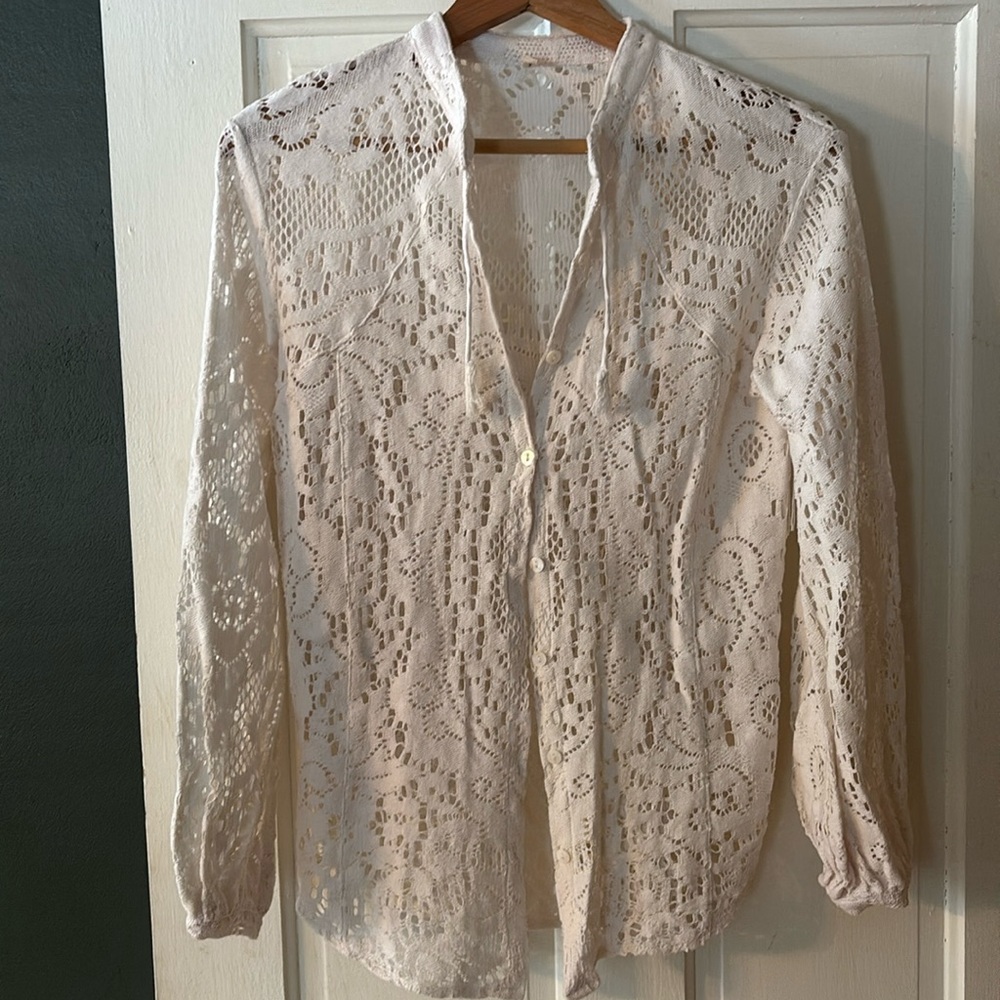 Super cute spell top